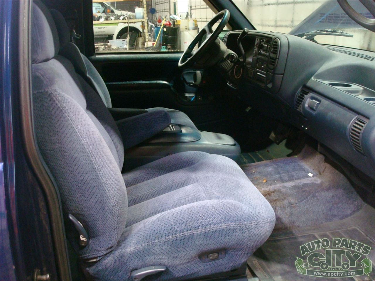 Chevrolet Tahoe 2-Door 4WD 1996