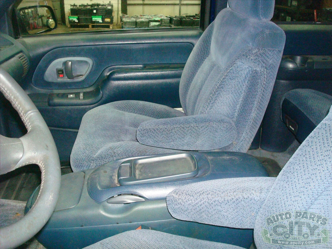 Chevrolet Tahoe 2-Door 4WD 1996