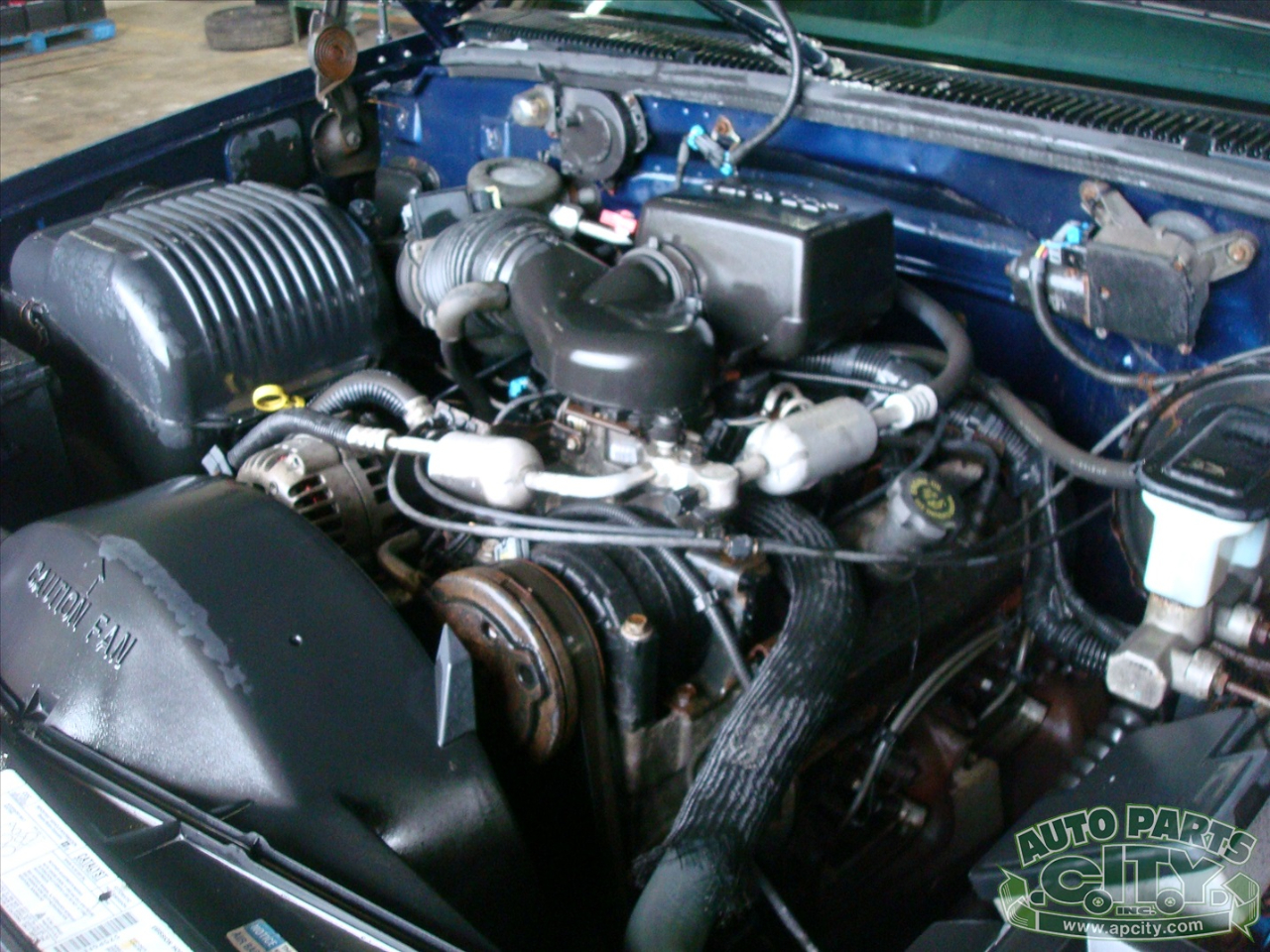 Chevrolet Tahoe 2-Door 4WD 1996