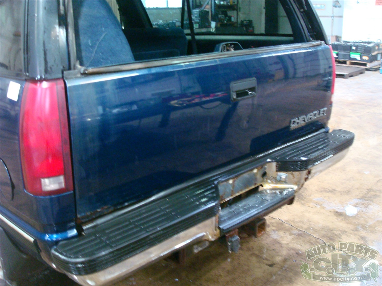 Chevrolet Tahoe 2-Door 4WD 1996