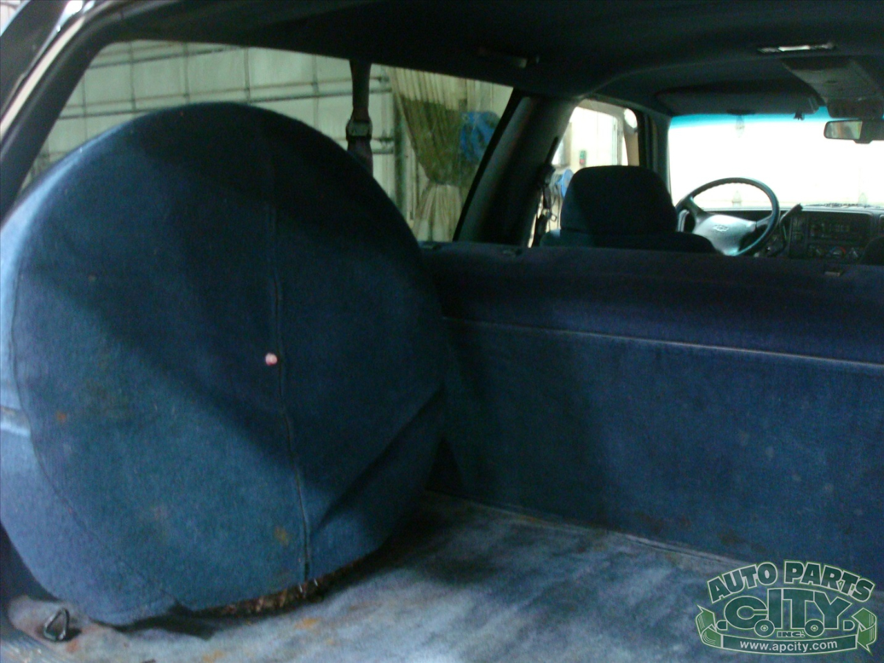 Chevrolet Tahoe 2-Door 4WD 1996