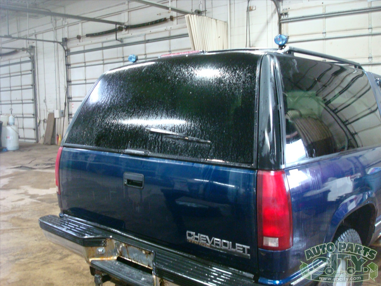 Chevrolet Tahoe 2-Door 4WD 1996