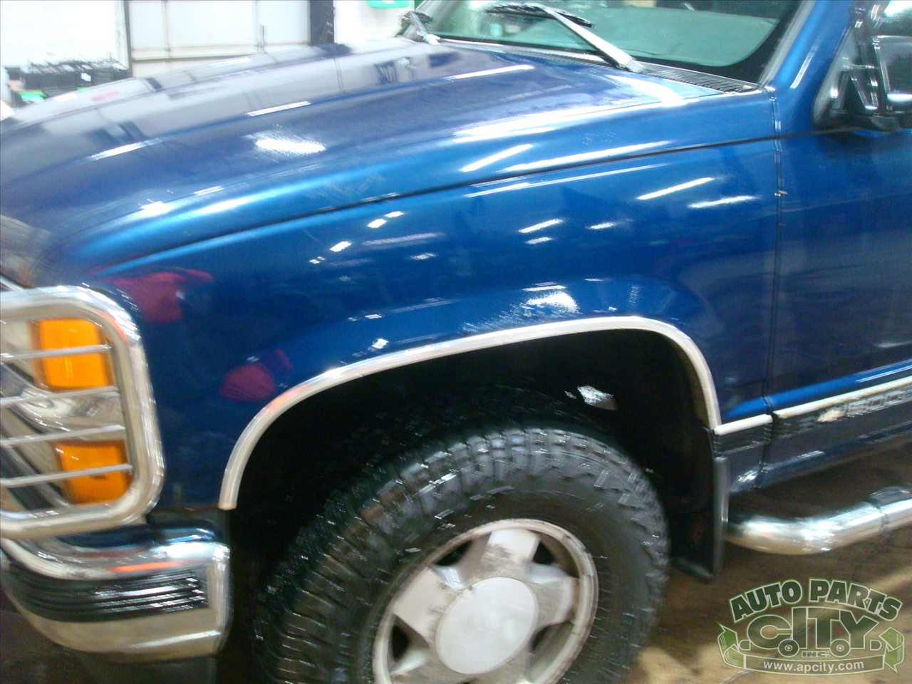 Chevrolet Tahoe 2-Door 4WD 1996