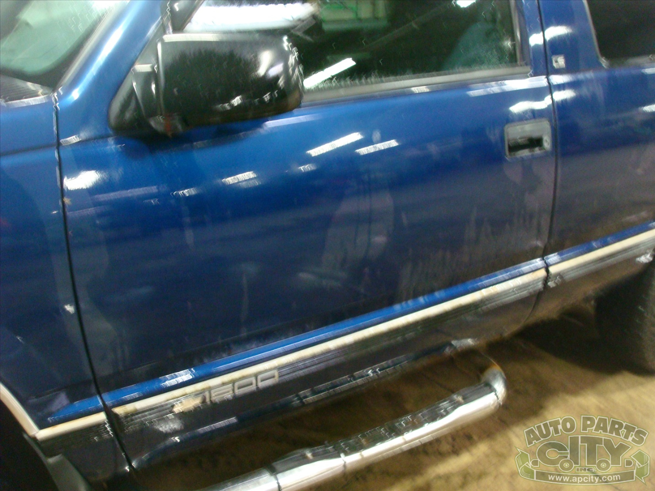 Chevrolet Tahoe 2-Door 4WD 1996