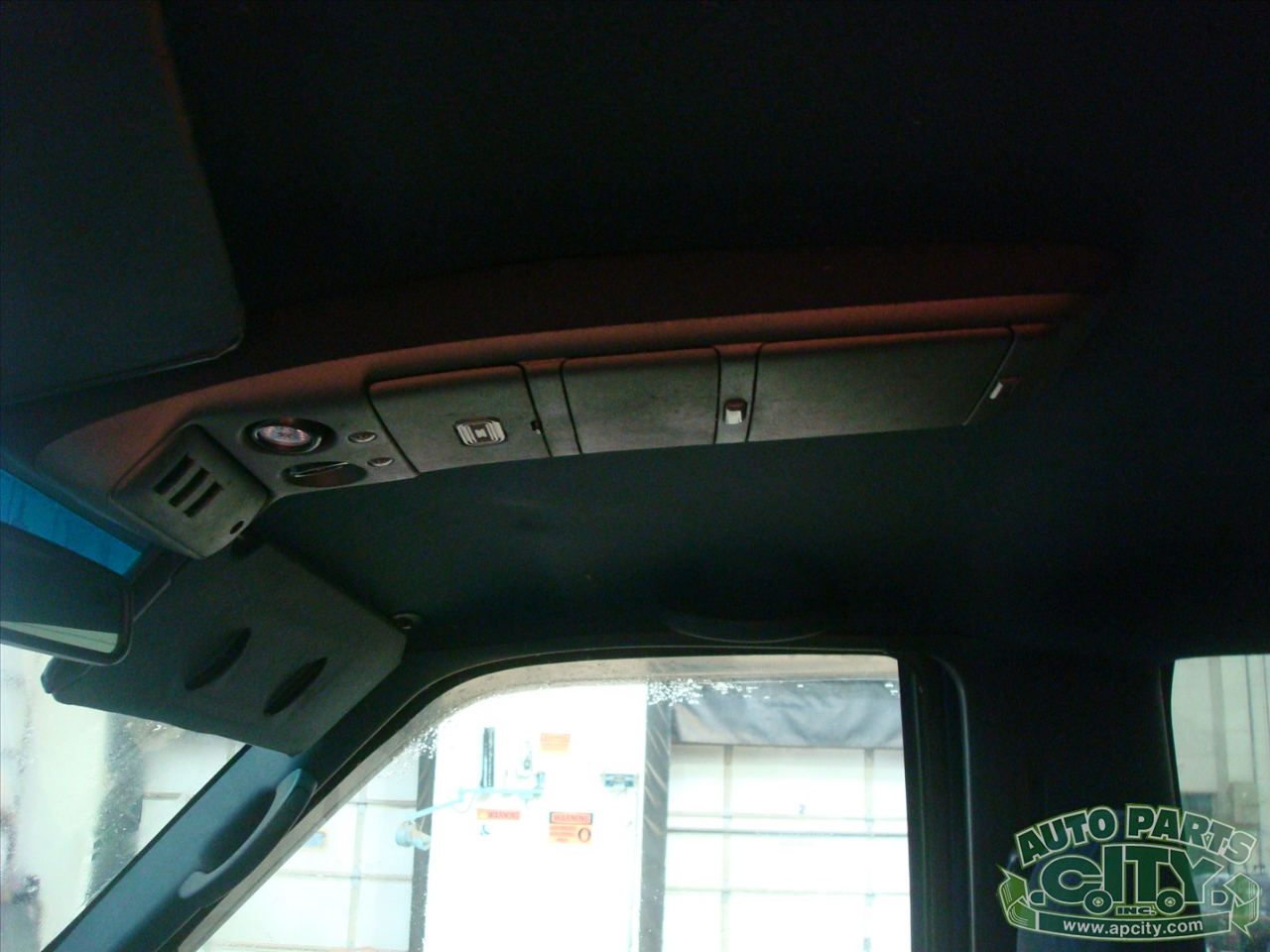 Chevrolet Tahoe 2-Door 4WD 1996