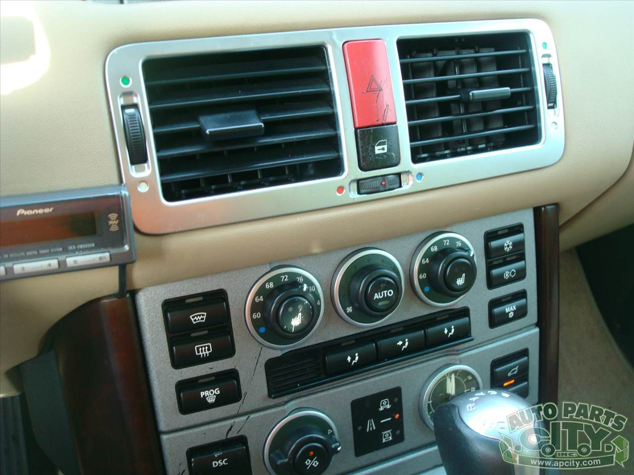 Land Rover Range Rover HSE 2003