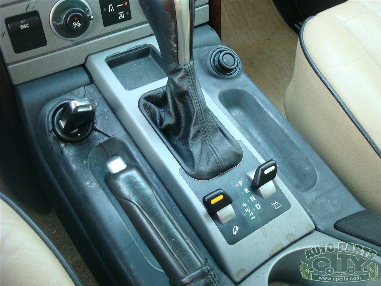 Land Rover Range Rover HSE 2003