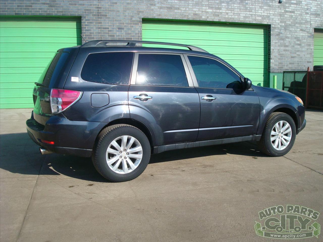 Subaru Forester 2.5X Premium 2011