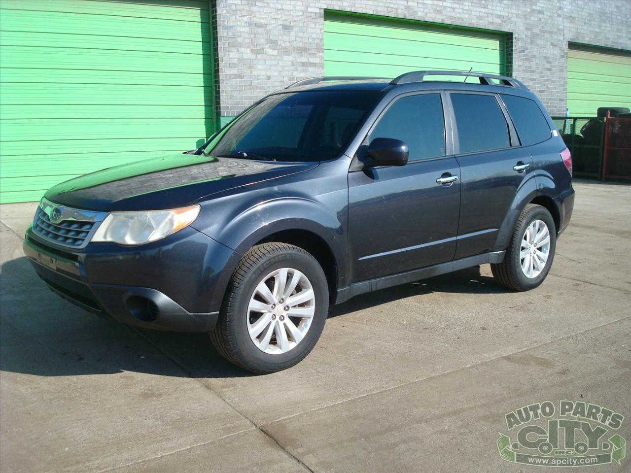 Subaru Forester 2.5X Premium 2011