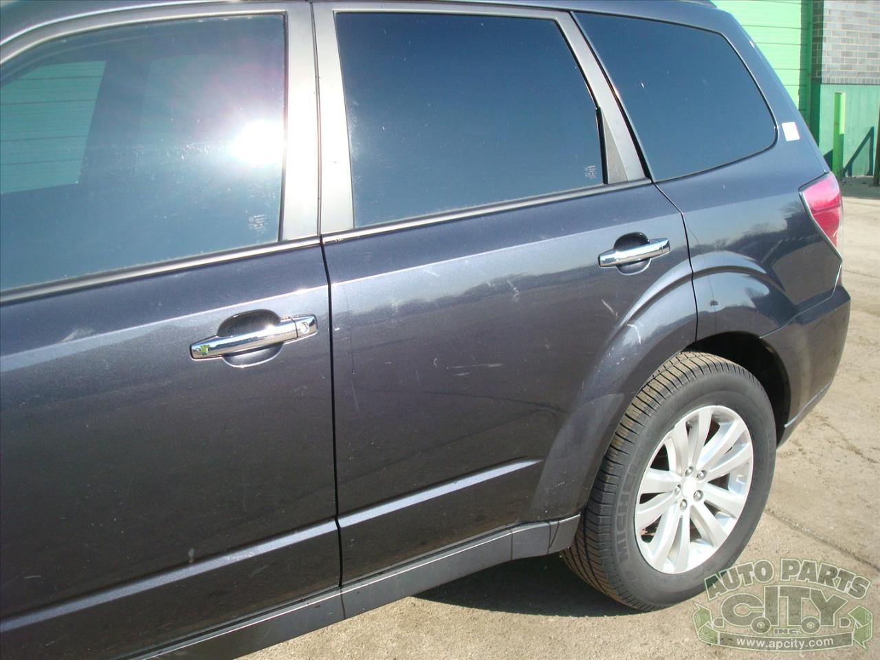 Subaru Forester 2.5X Premium 2011