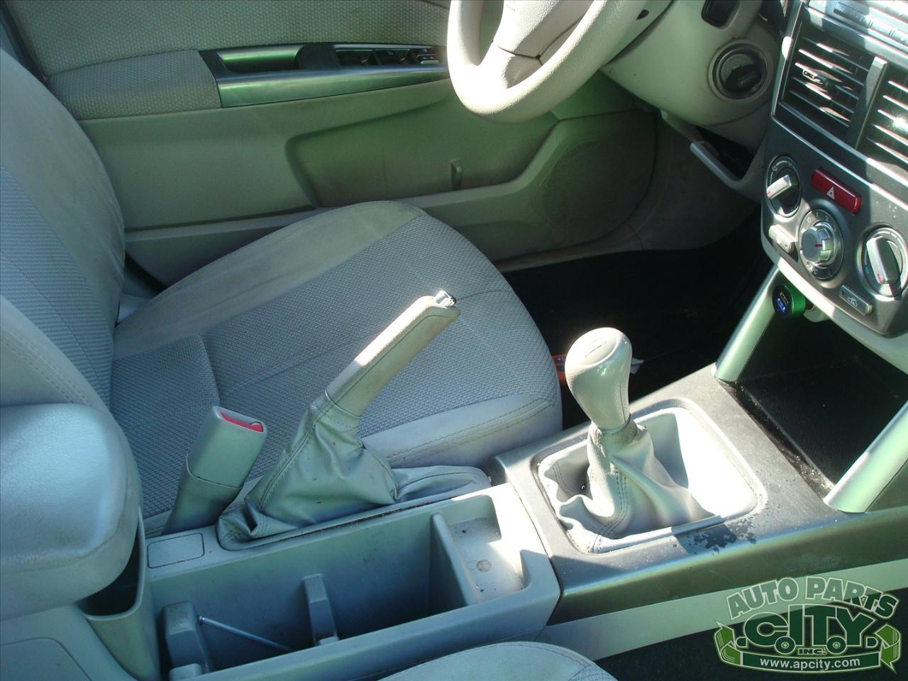 Subaru Forester 2.5X Premium 2011