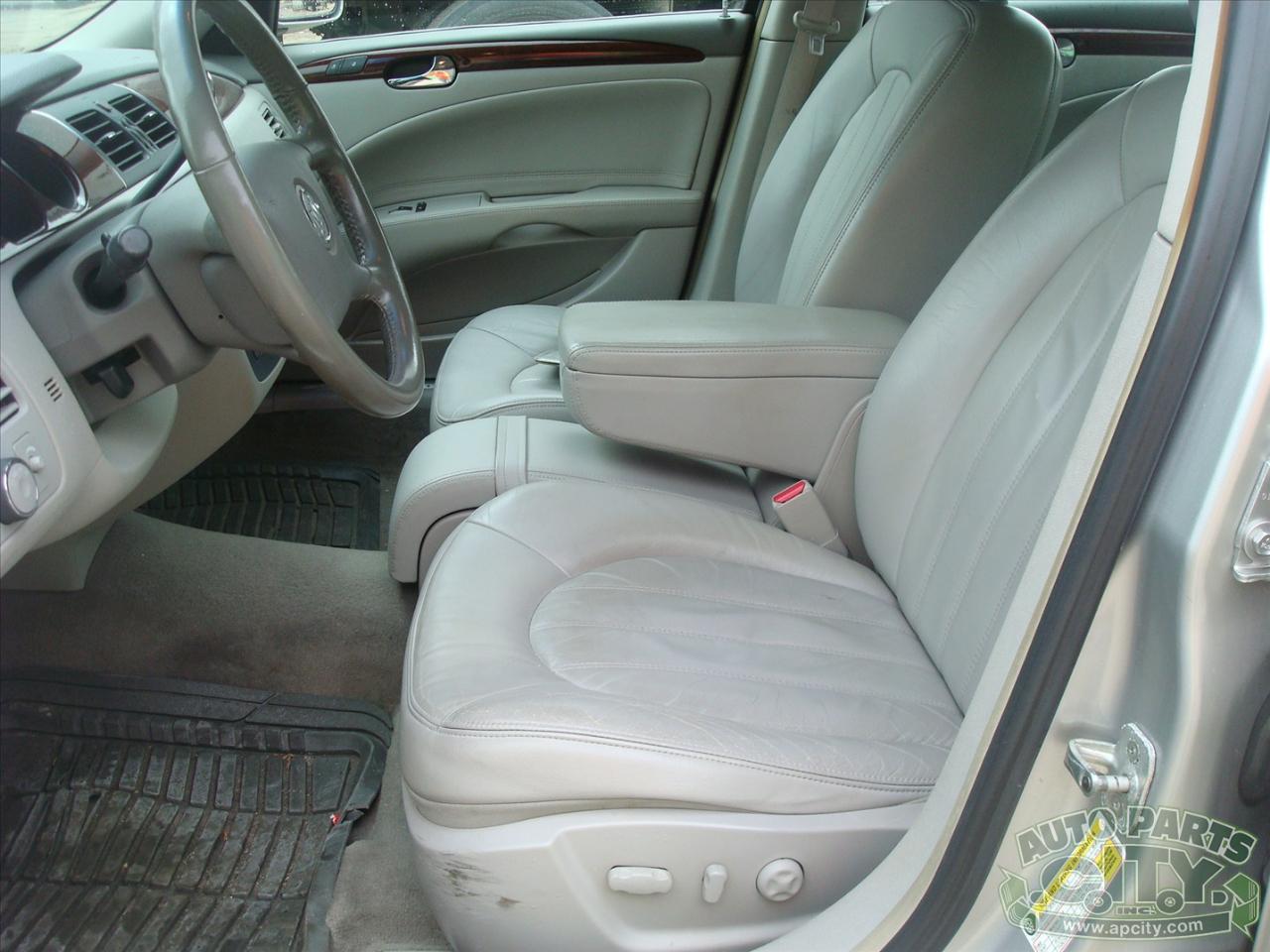 Buick Lucerne CXL V6 2006