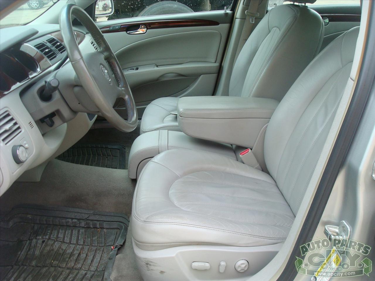 Buick Lucerne CXL V6 2006
