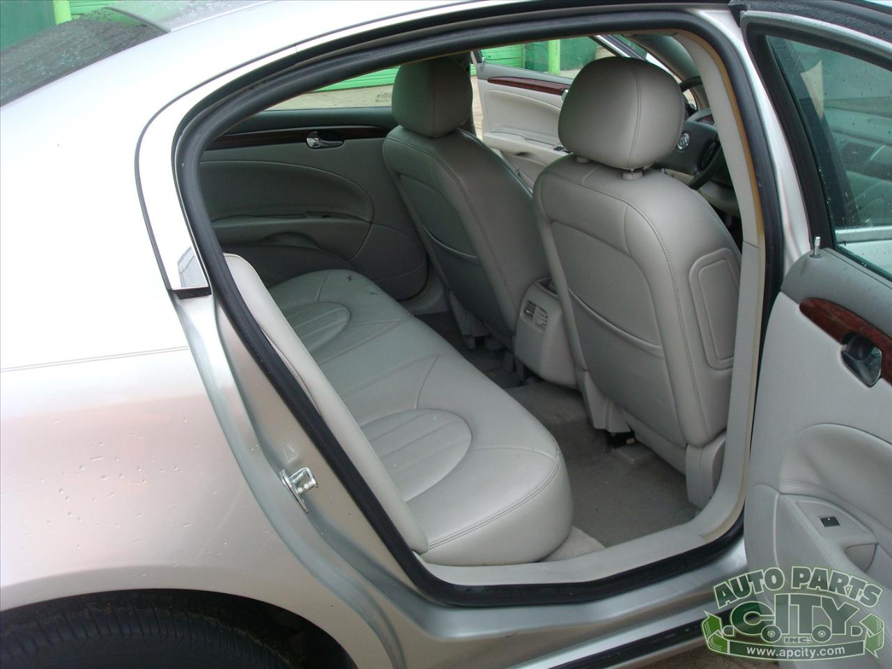 Buick Lucerne CXL V6 2006