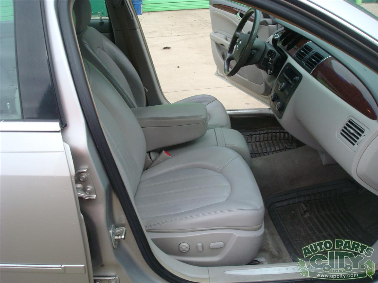 Buick Lucerne CXL V6 2006