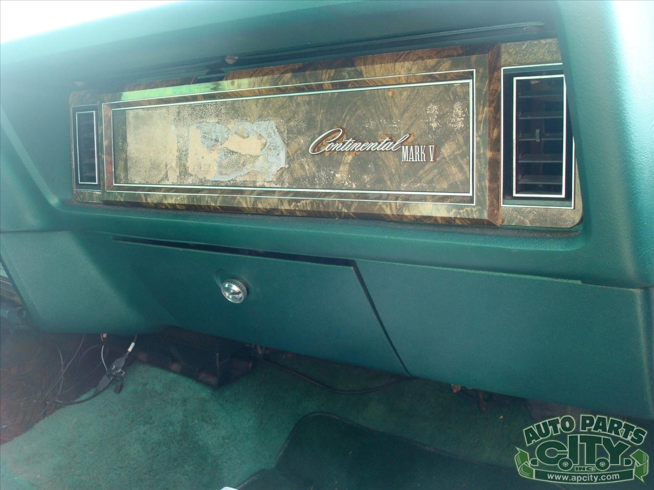 Lincoln Mark V  1978