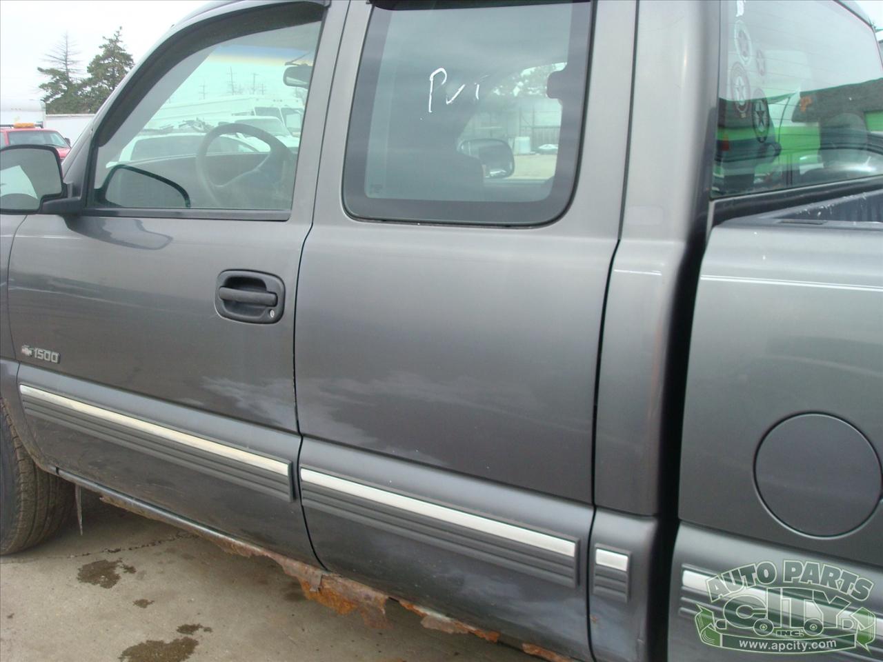 Chevrolet Silverado 1500 Z71 Ext Cab 4WD 4D 2002