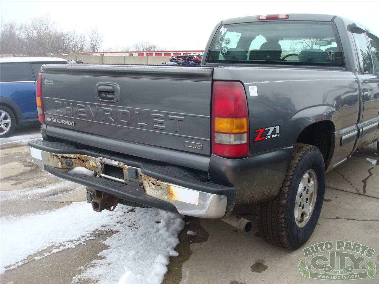 Chevrolet Silverado 1500 Z71 Ext Cab 4WD 4D 2002