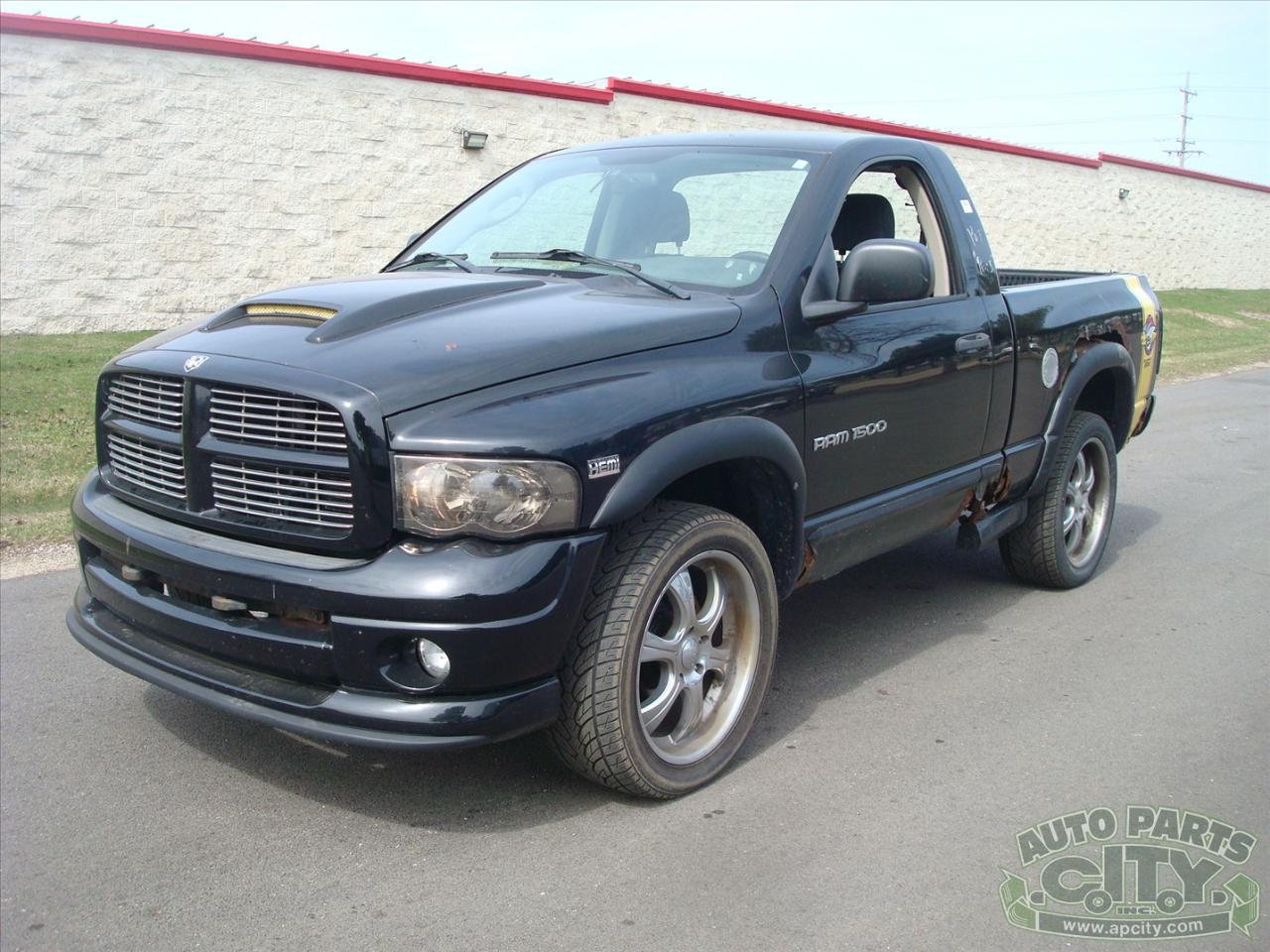 Dodge Ram 1500  2005