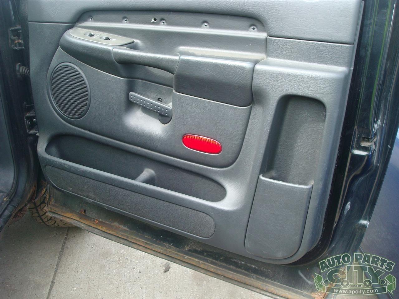 Dodge Ram 1500  2005