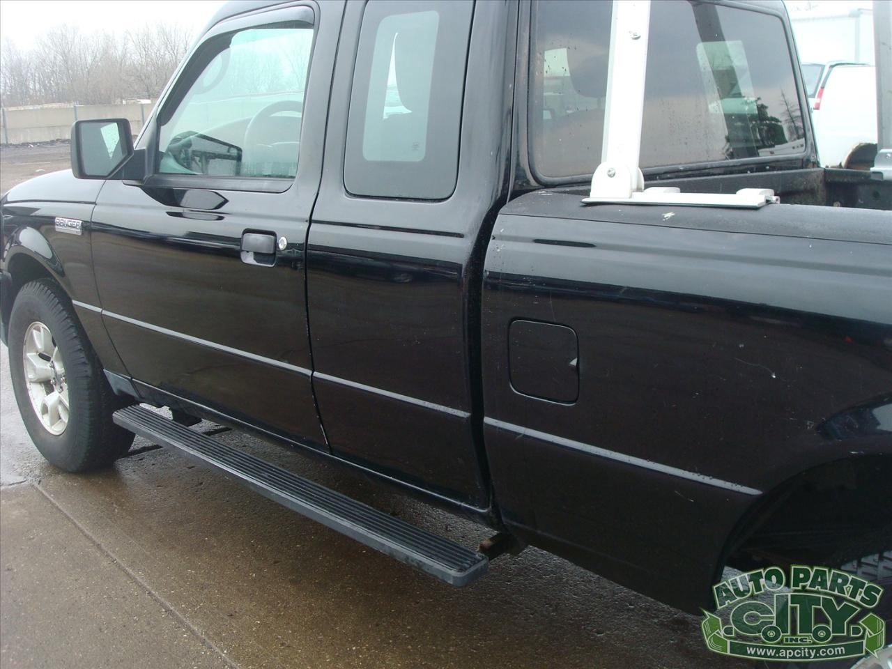 Ford Ranger XLT SuperCab 4-Door 4WD 2011