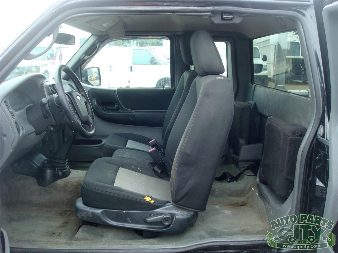 Ford Ranger XLT SuperCab 4-Door 4WD 2011