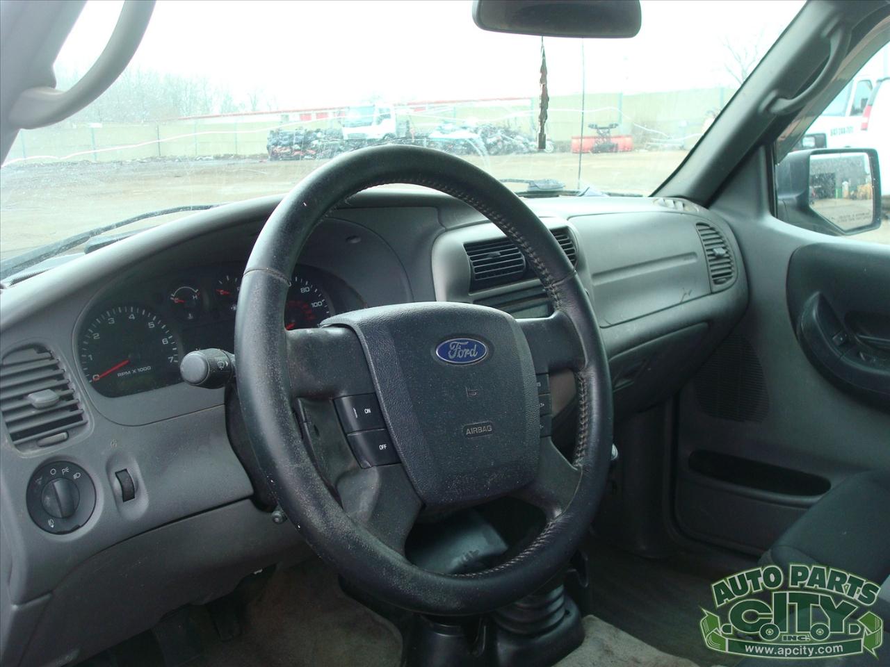 Ford Ranger XLT SuperCab 4-Door 4WD 2011