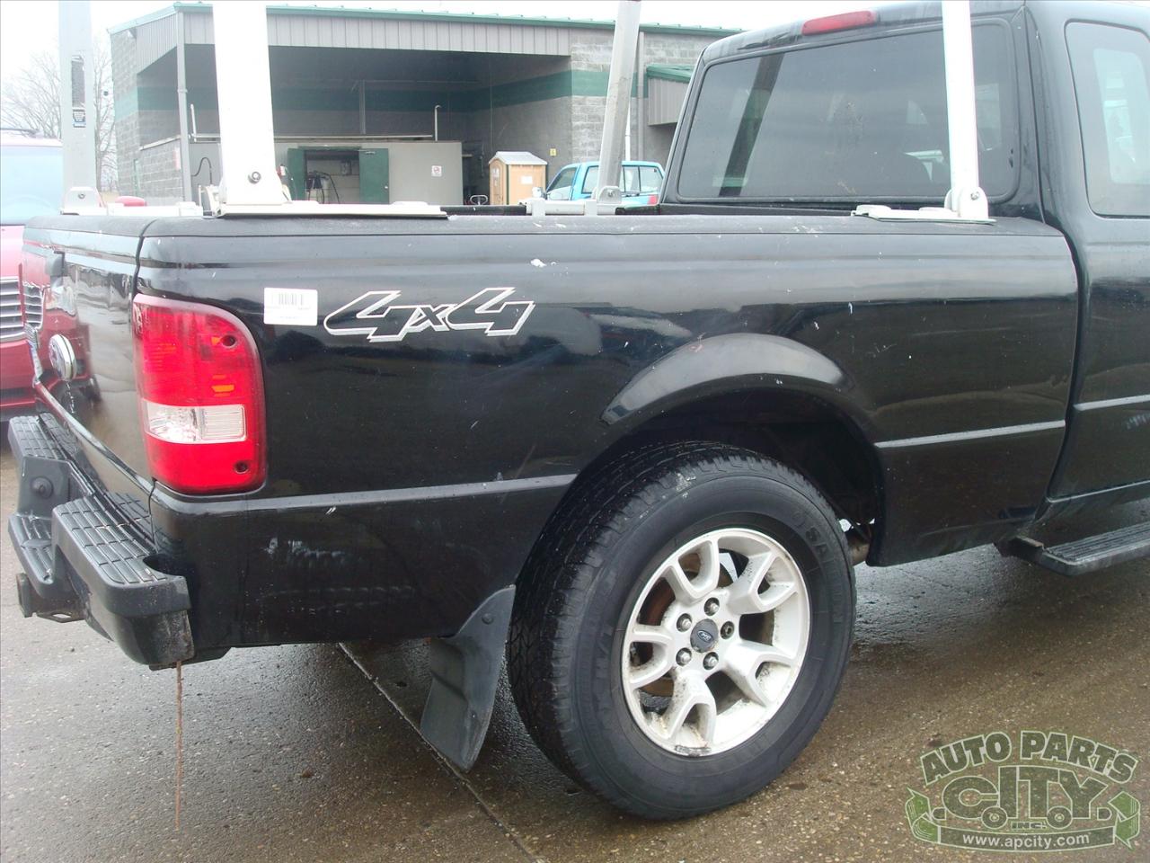 Ford Ranger XLT SuperCab 4-Door 4WD 2011