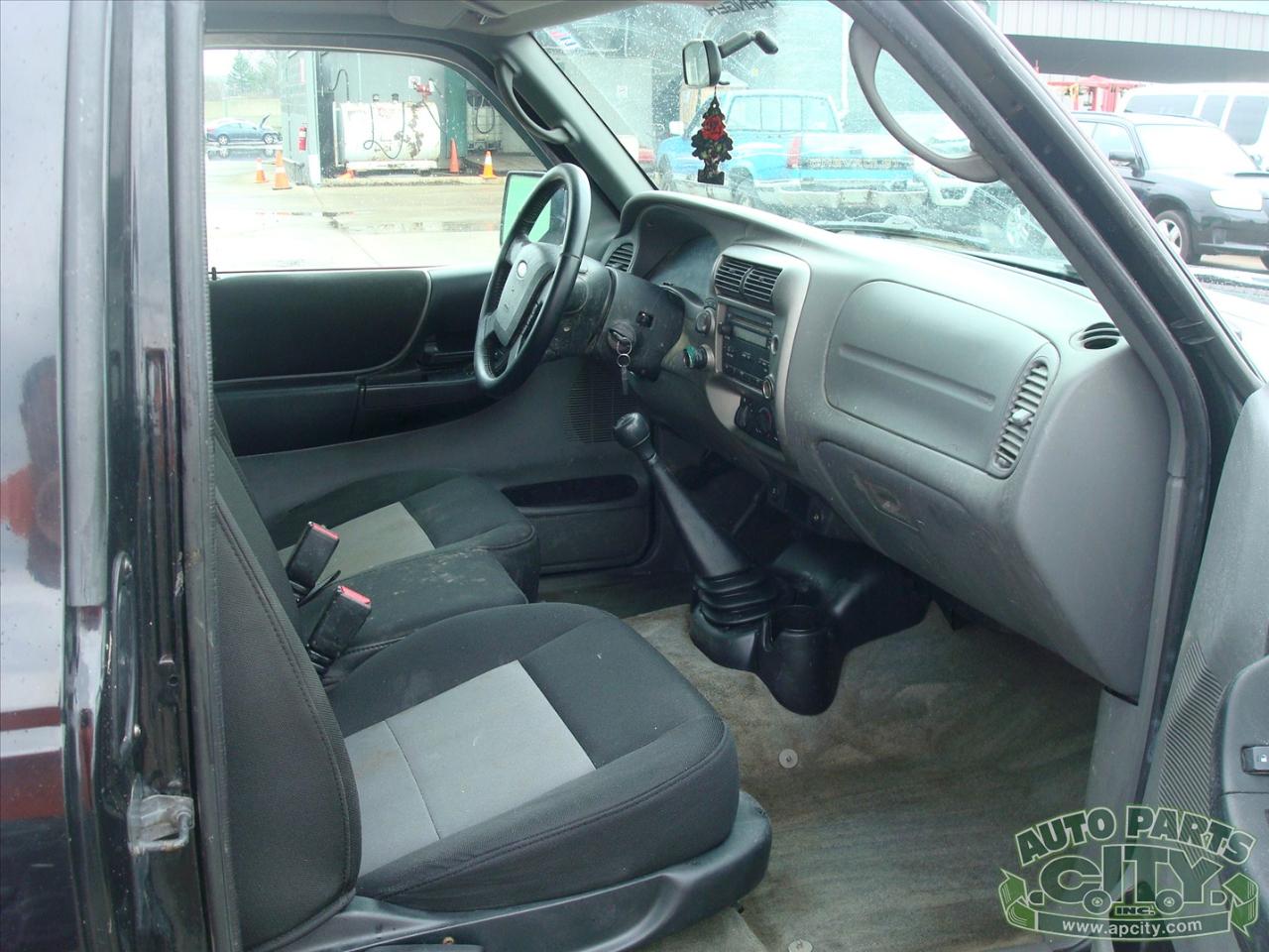 Ford Ranger XLT SuperCab 4-Door 4WD 2011