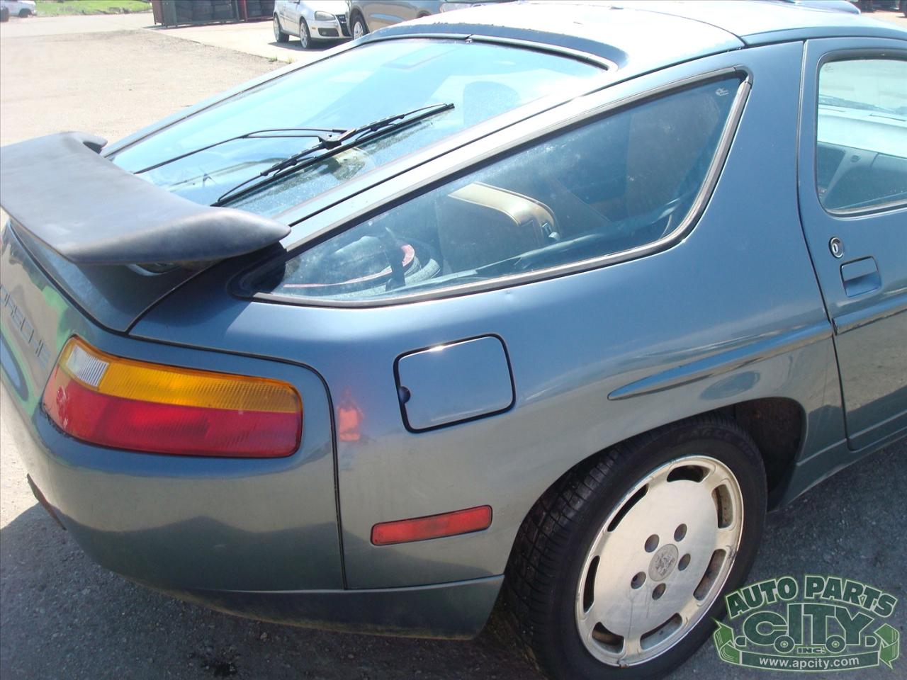 Porsche 928 S4 1988