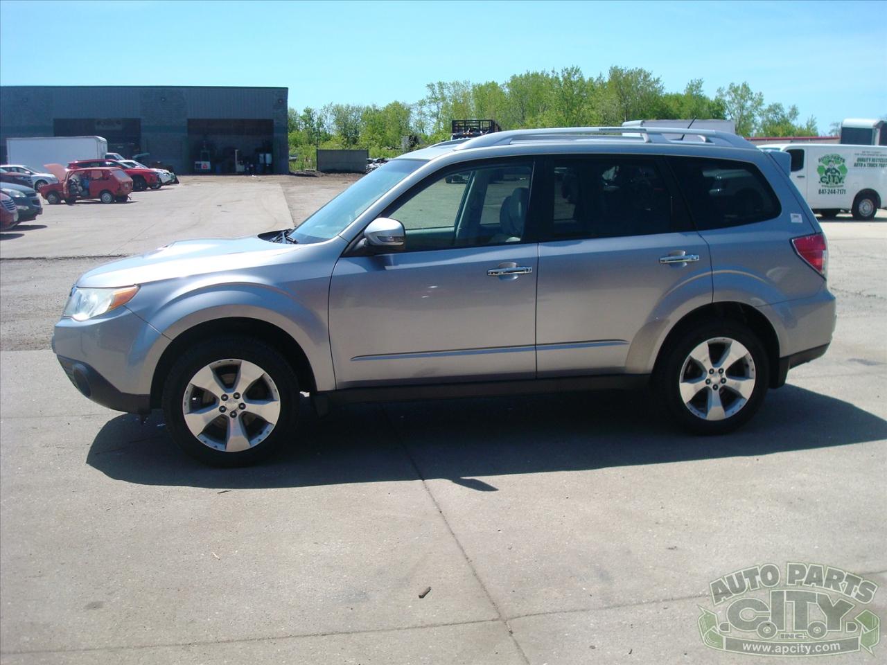 Subaru Forester 2.5XT Limited 2011