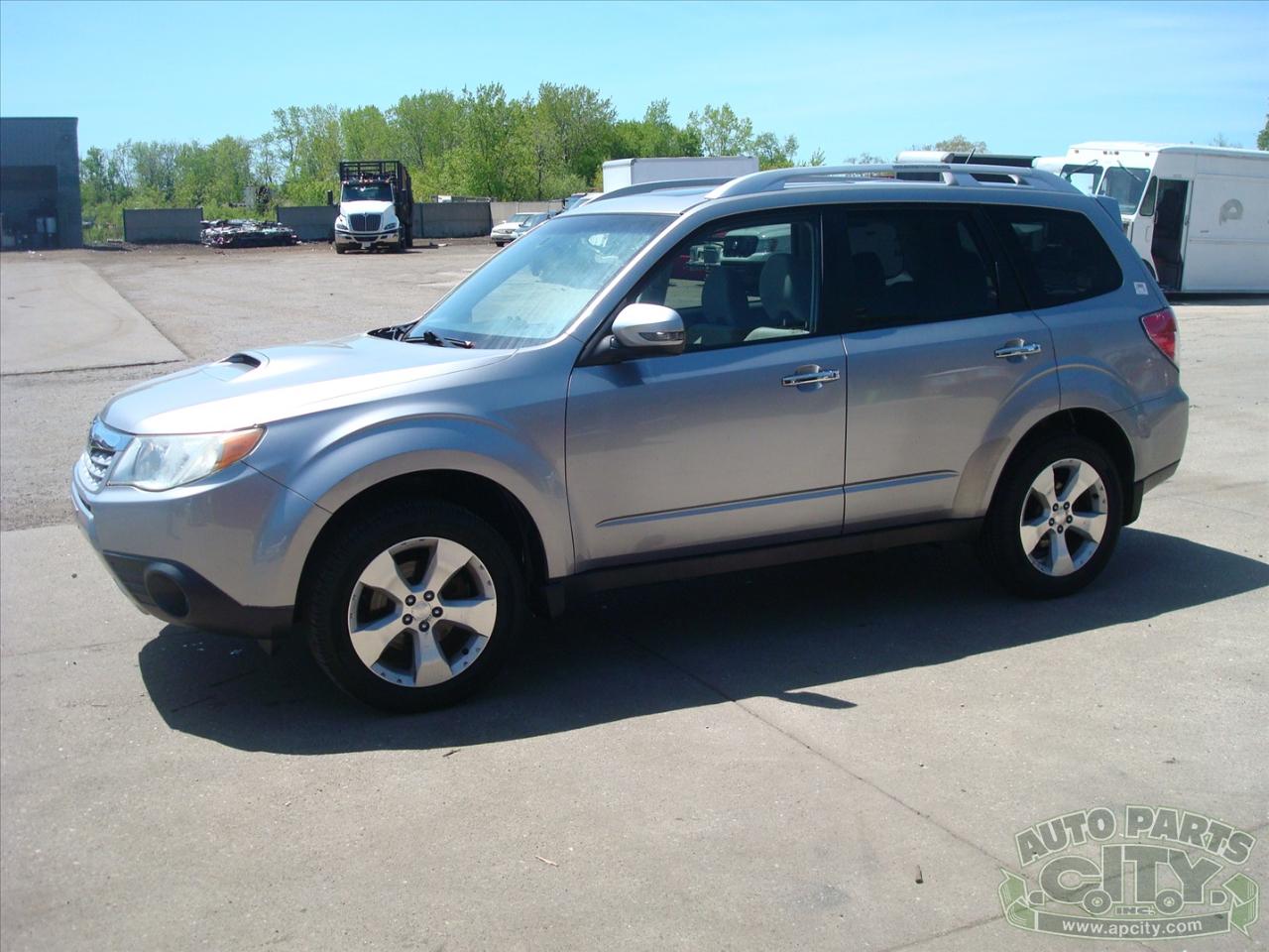 Subaru Forester 2.5XT Limited 2011