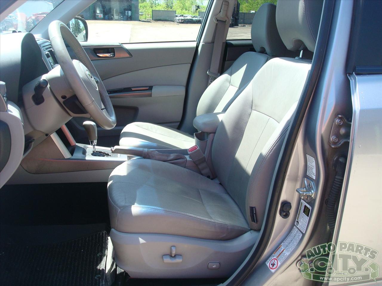 Subaru Forester 2.5XT Limited 2011