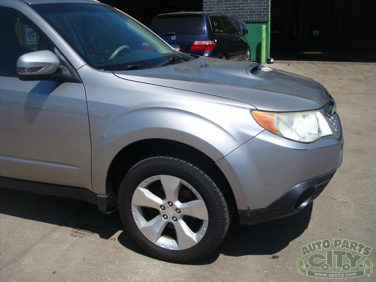 Subaru Forester 2.5XT Limited 2011