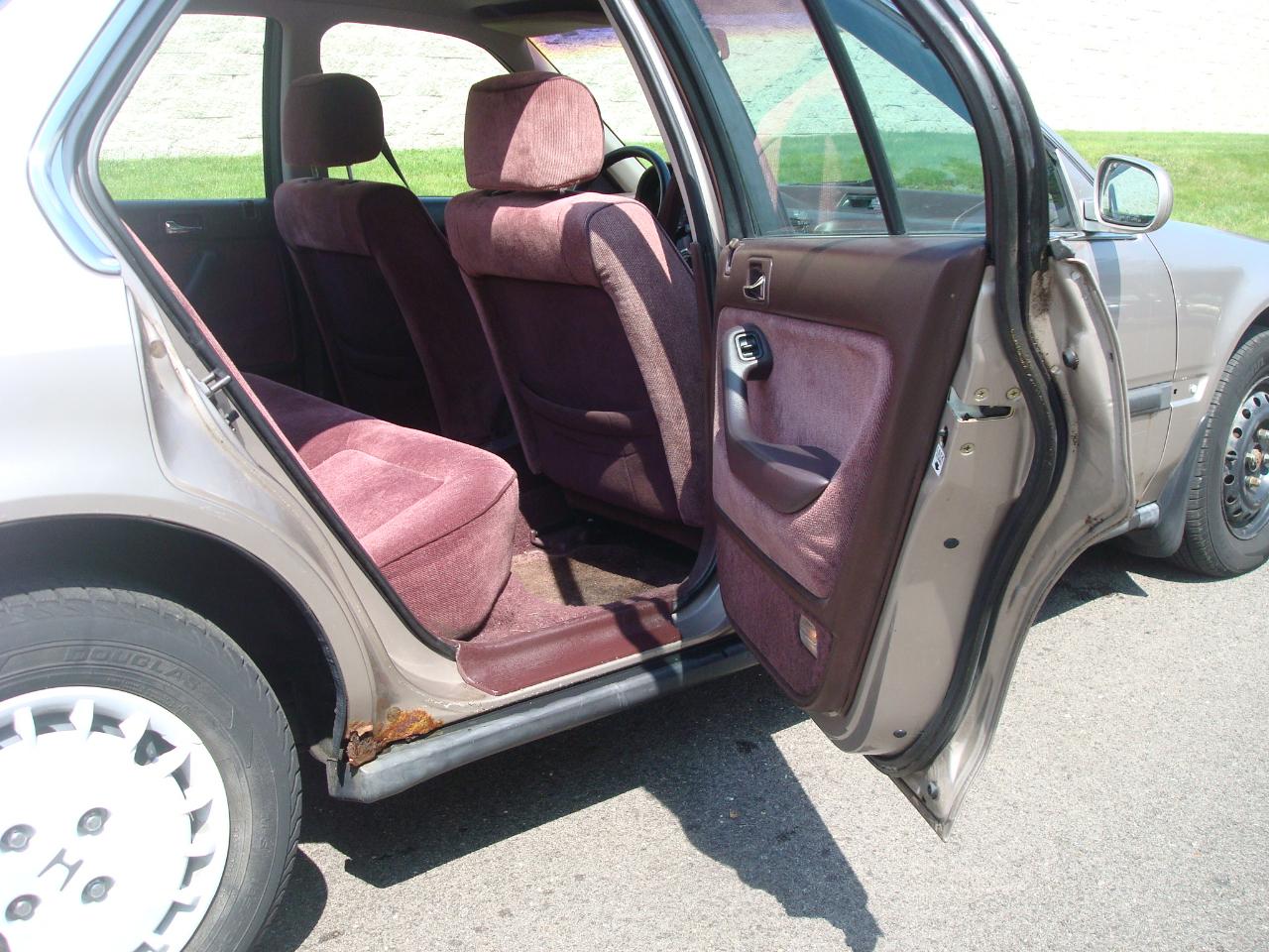 Honda Accord LX sedan 1991