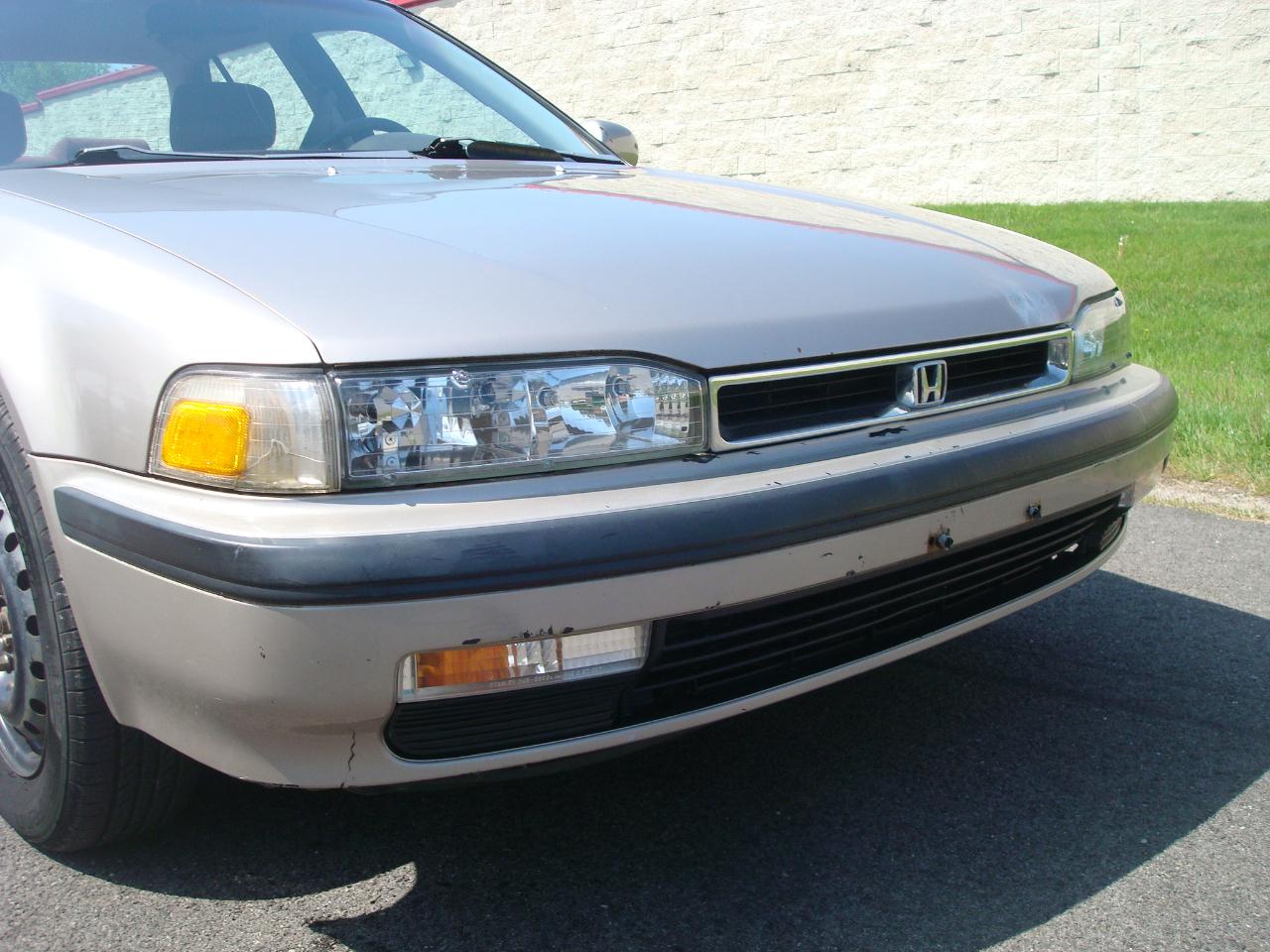 Honda Accord LX sedan 1991