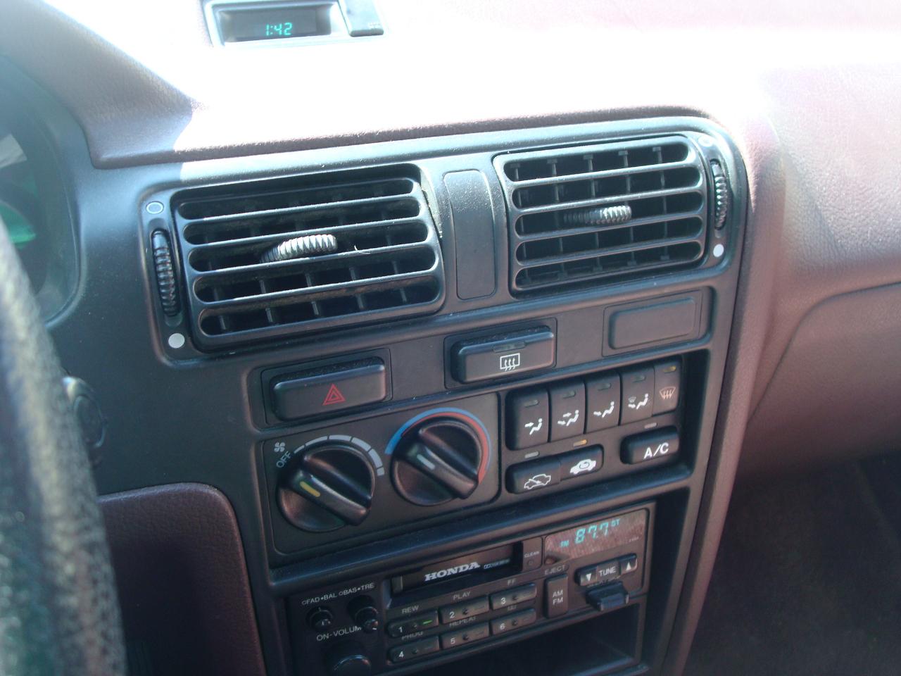 Honda Accord LX sedan 1991