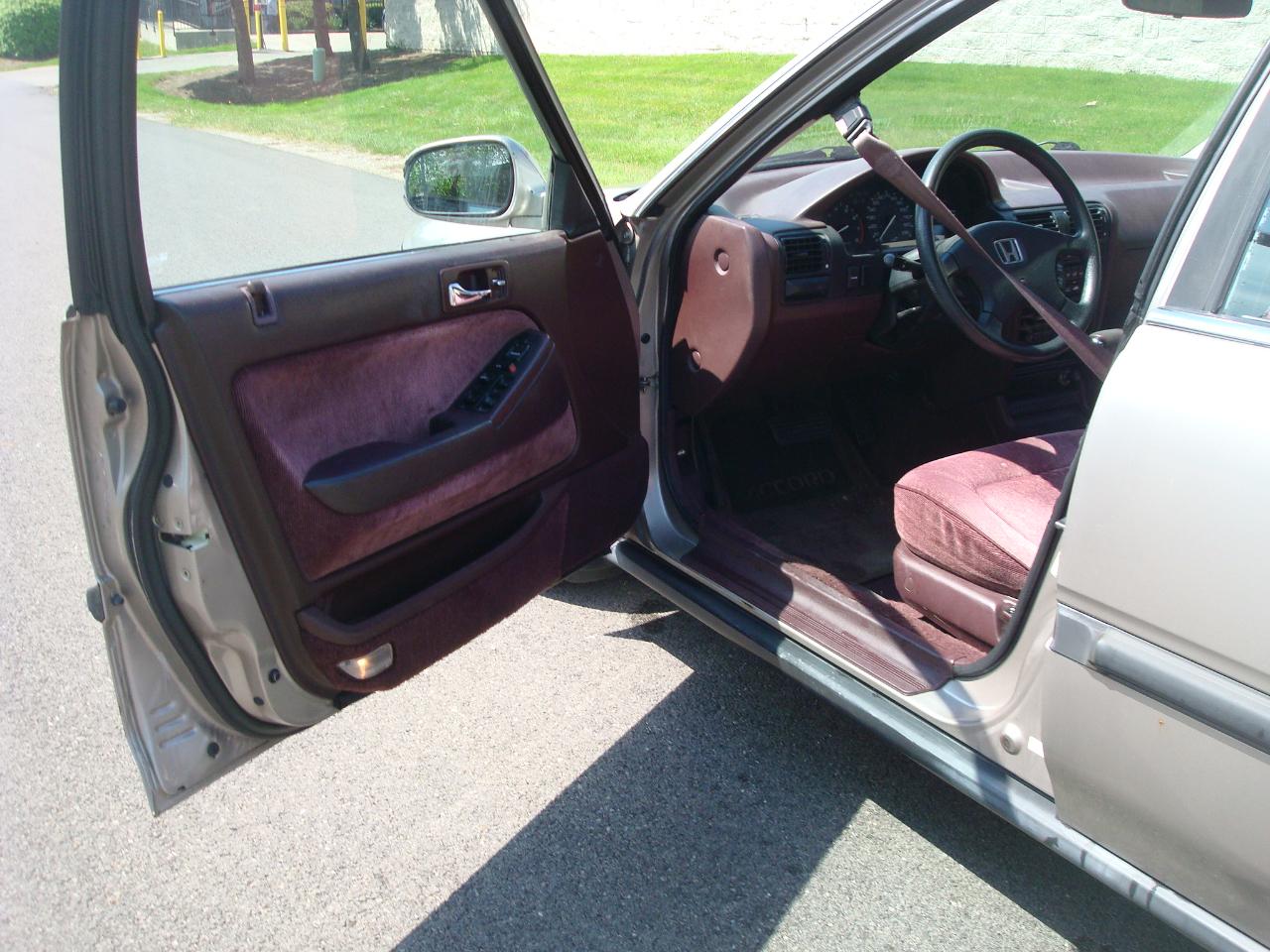 Honda Accord LX sedan 1991