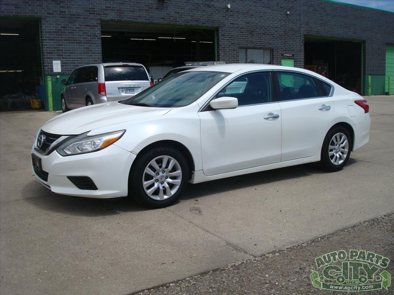Nissan Altima 2.5 Sedan 2016