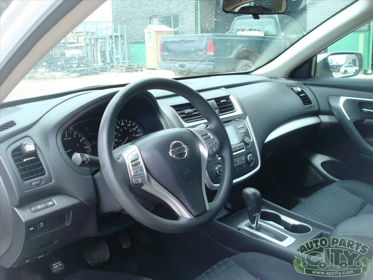 Nissan Altima 2.5 Sedan 2016