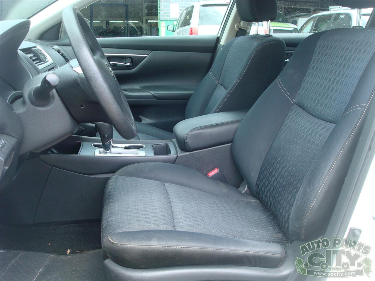 Nissan Altima 2.5 Sedan 2016