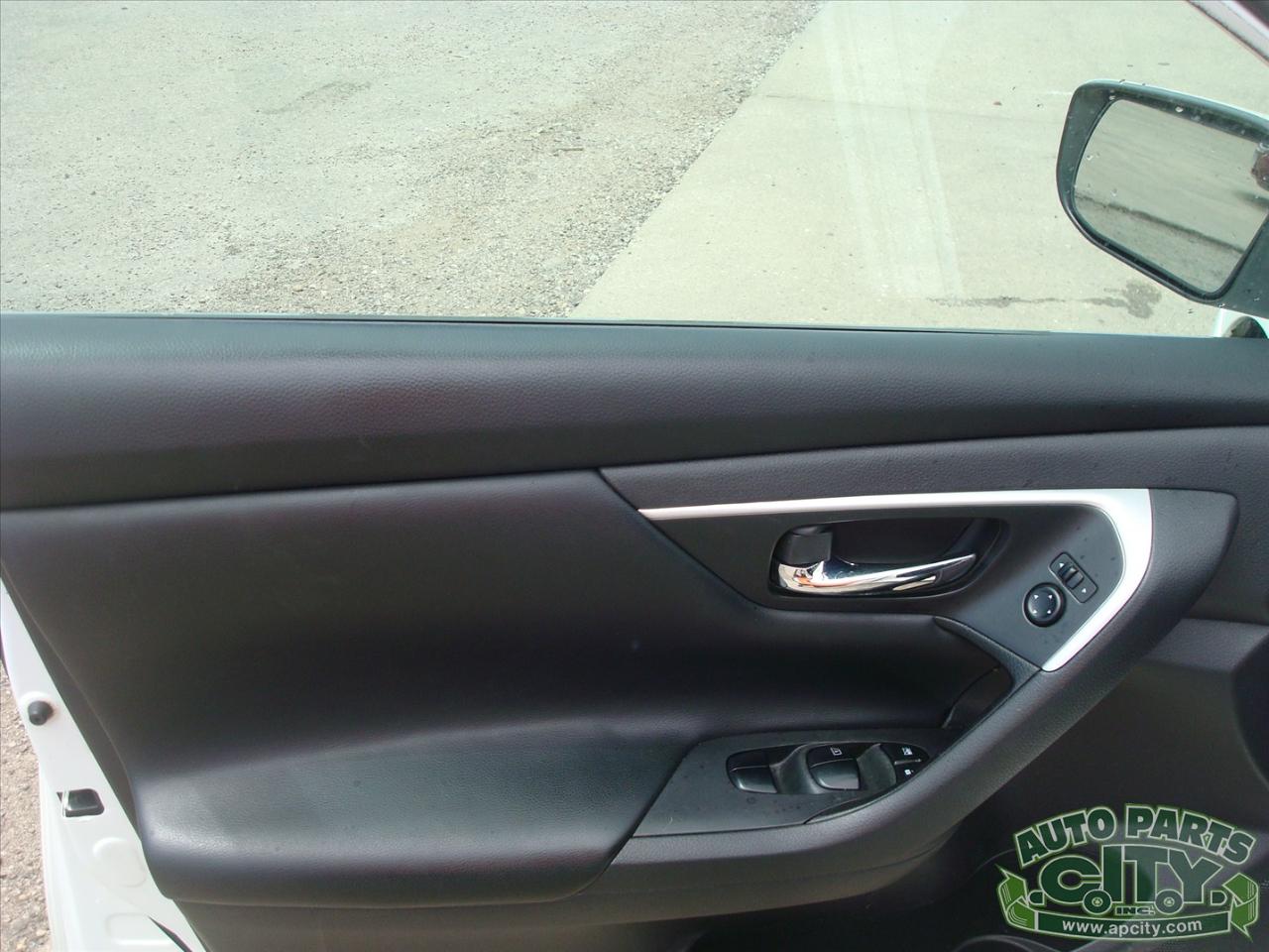Nissan Altima 2.5 Sedan 2016