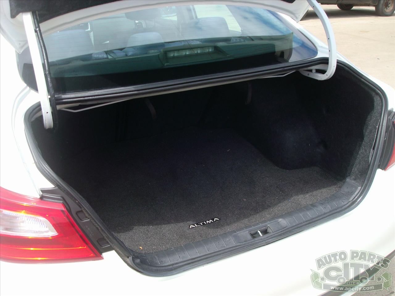 Nissan Altima 2.5 Sedan 2016