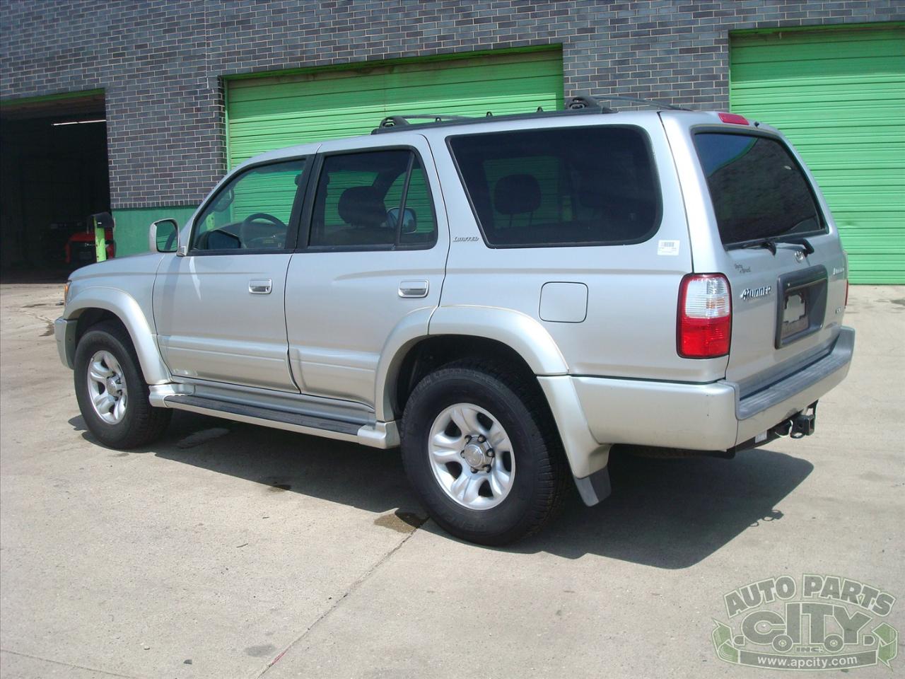 Toyota 4Runner Limited 2WD 2001