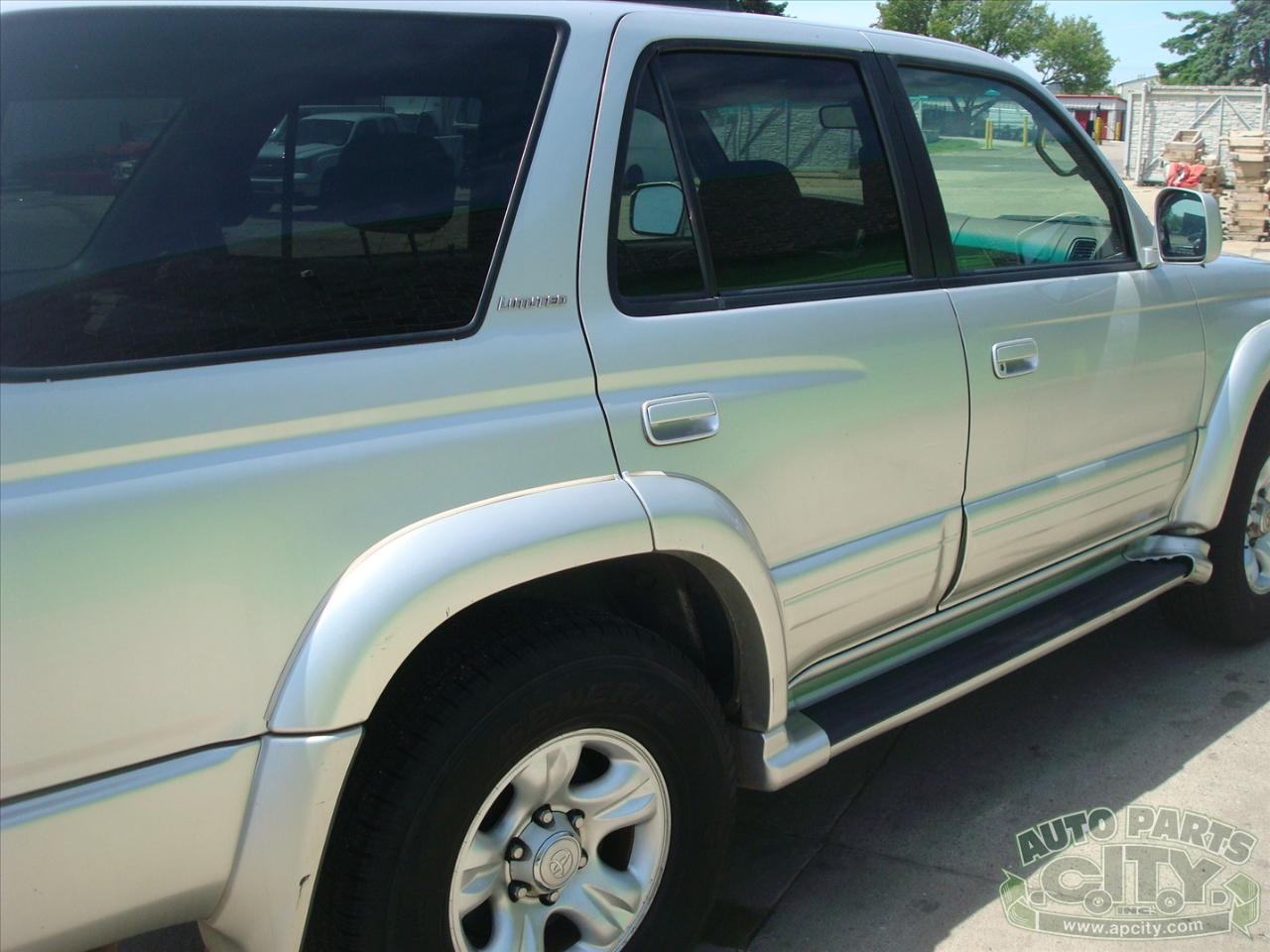 Toyota 4Runner Limited 2WD 2001