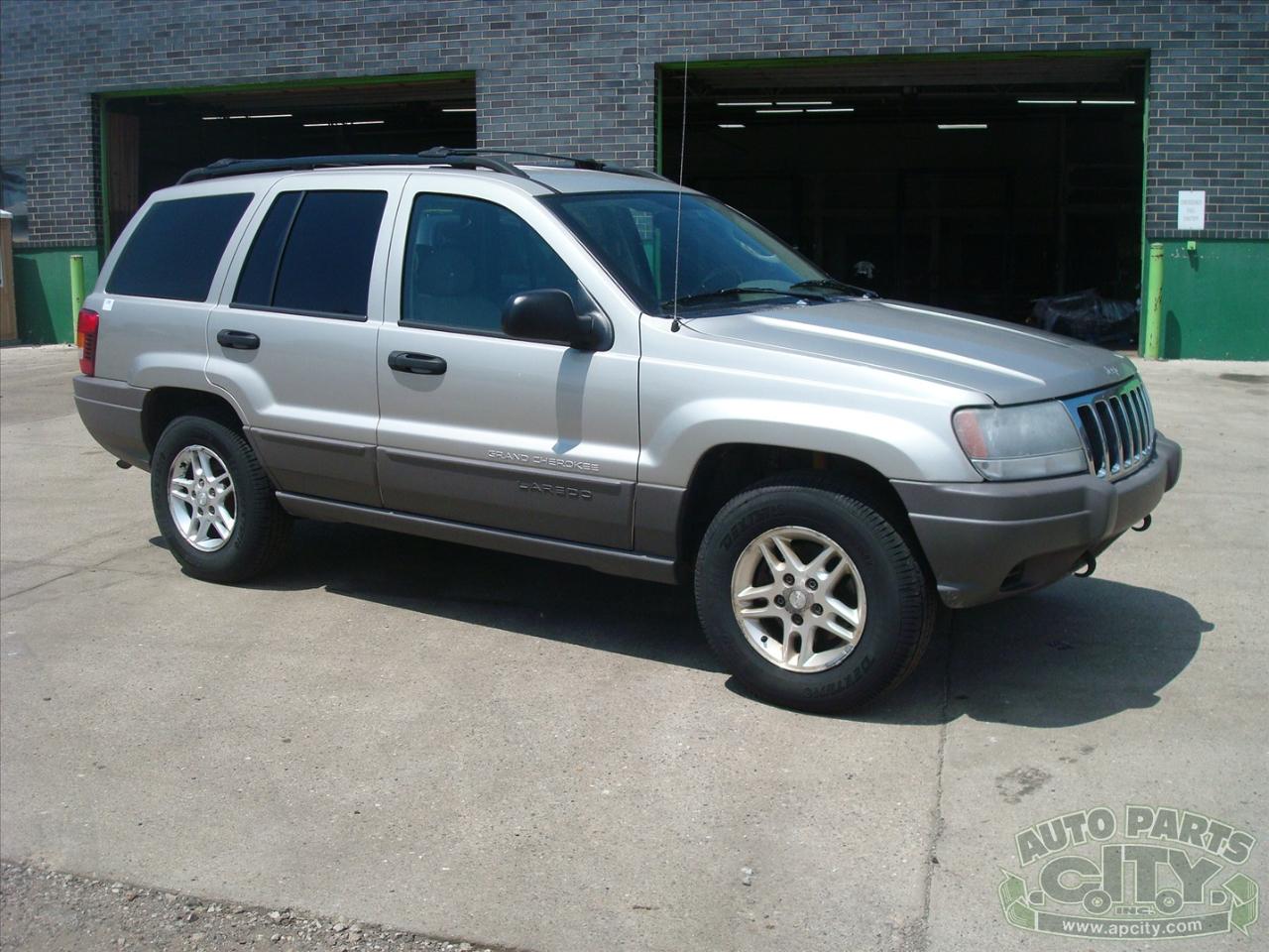 Jeep Grand Cherokee Laredo 4WD 2003