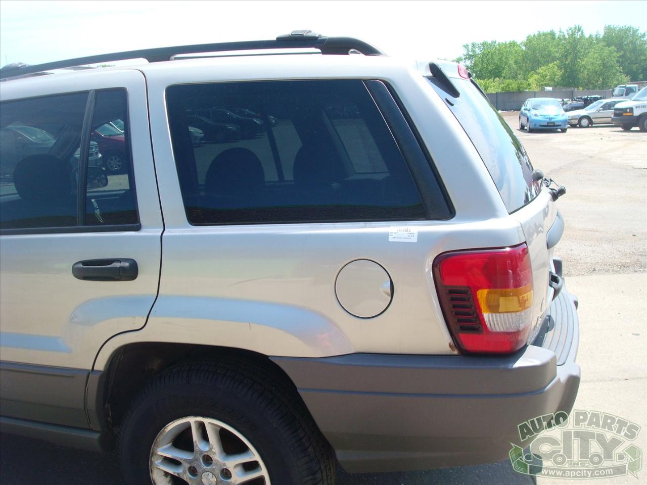Jeep Grand Cherokee Laredo 4WD 2003