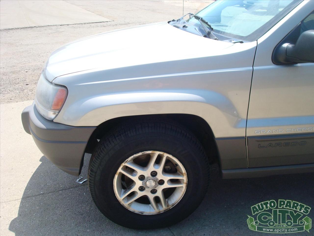 Jeep Grand Cherokee Laredo 4WD 2003