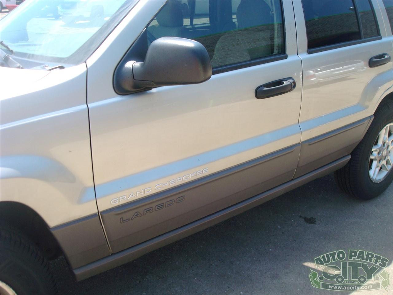 Jeep Grand Cherokee Laredo 4WD 2003