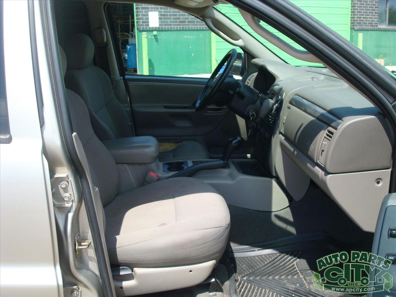 Jeep Grand Cherokee Laredo 4WD 2003